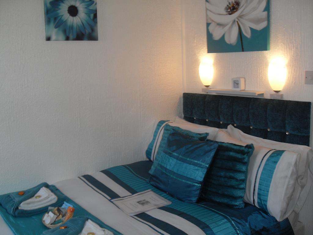Beeches Hotel Blackpool Room photo